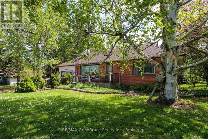 Property Photo: 515 Princess Street ON N0H 2K0