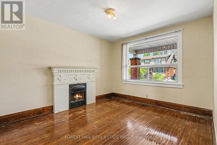 Property Photo:  113 Milverton Boulevard  ON M4J 1T7 