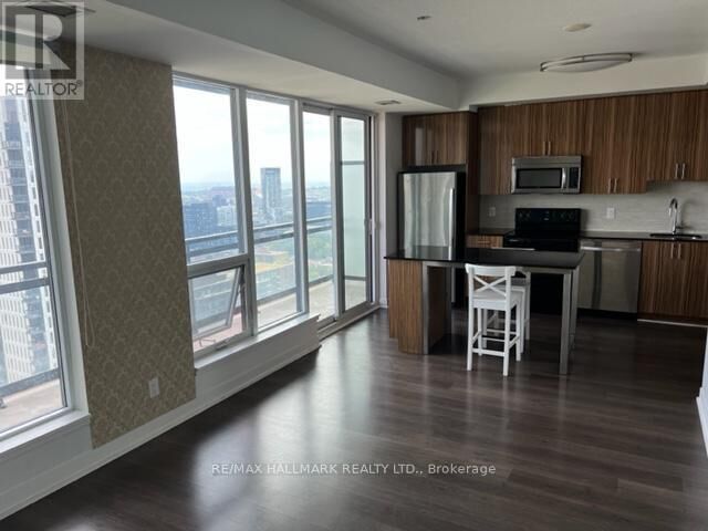 Property Photo:  225 Sackville Street 2501  ON M5A 0B9 