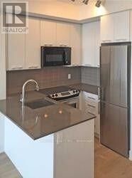 Property Photo:  9471 Yonge Street 1120  ON L4C 0Z5 