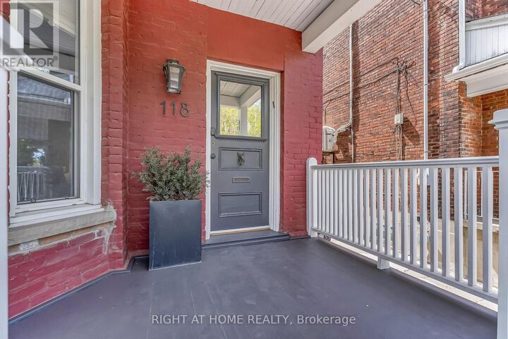 Property Photo: 118 Lansdowne Avenue ON M6K 2V9