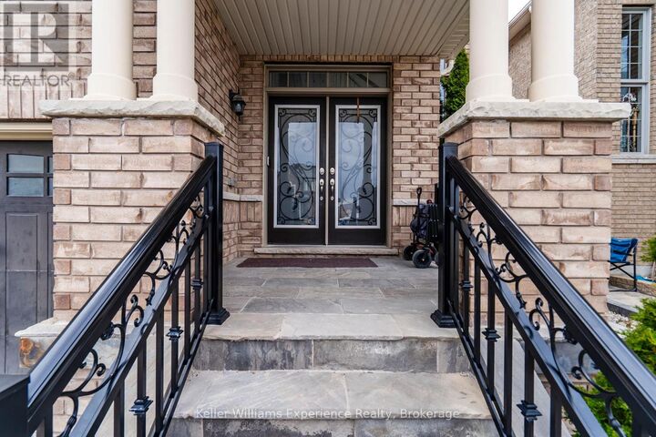 Photo de la propriété:  2090 Webster Boulevard  ON L9S 0J2 