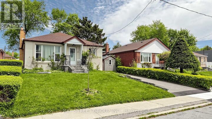 Property Photo: 31 Compton Drive Bsmt ON M1R 4A5