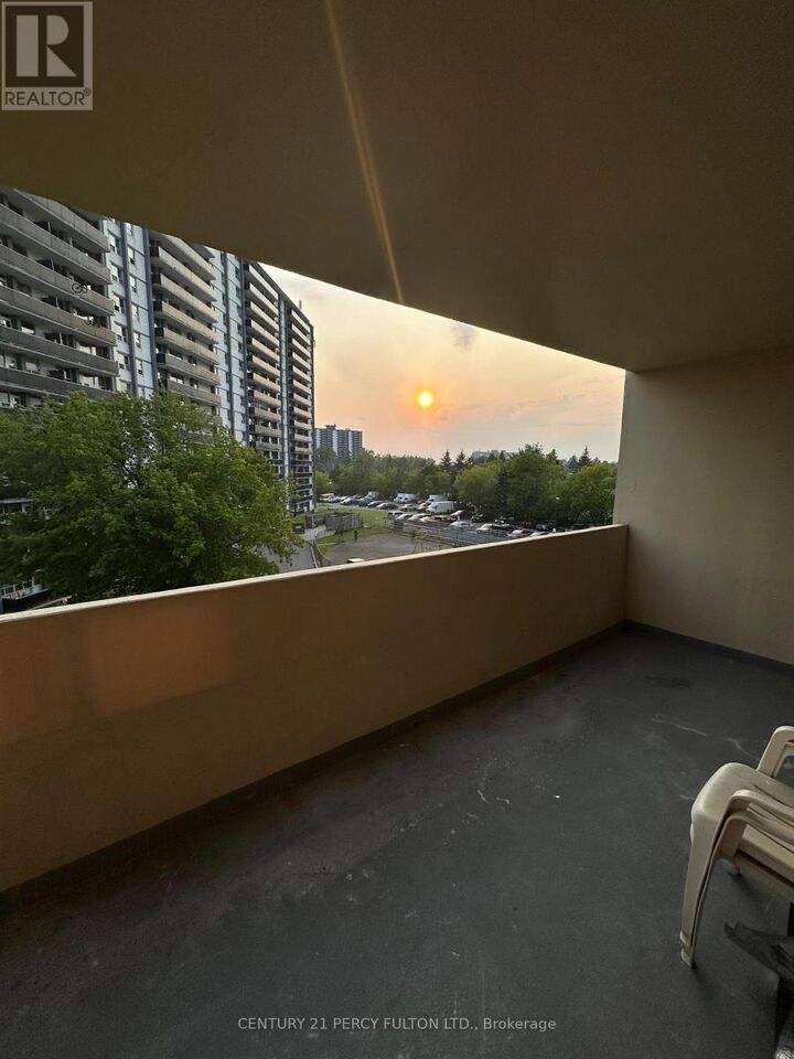 Property Photo:  3420 Eglinton Avenue East 404  ON M1J 2H9 