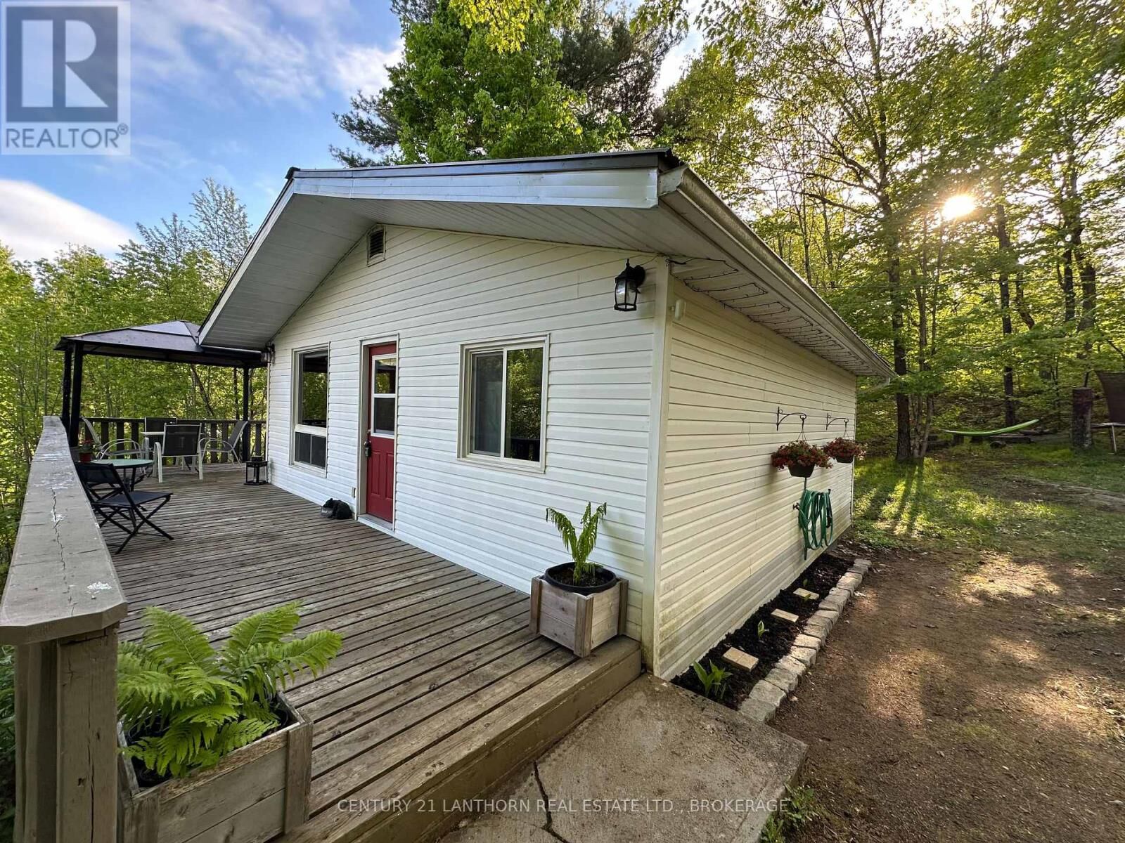 Property Photo: 1024 Harrington Lane ON K0H 1B0