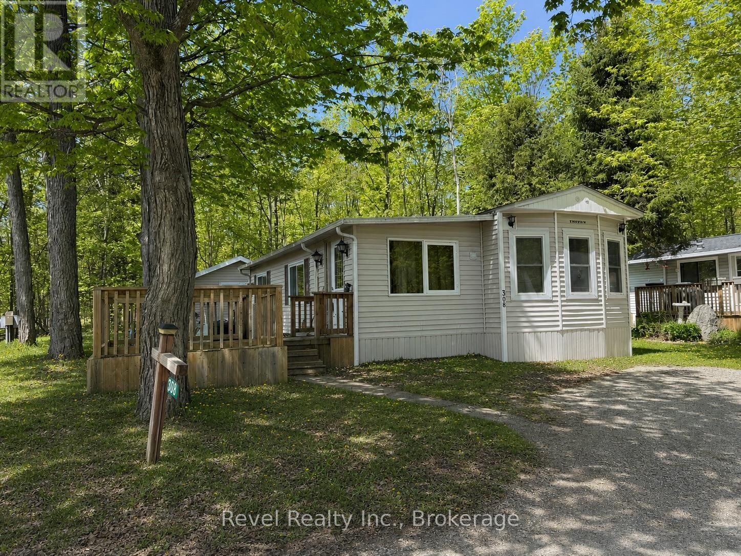 Property Photo:  1802 County Road 121 Road 308  ON K0M 1N0 