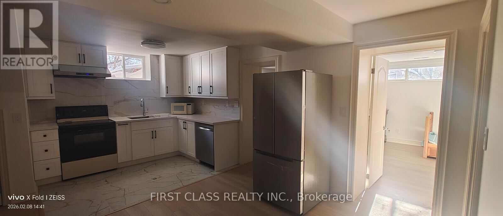 Property Photo:  1 Ottawa Court  ON L4G 2Y6 