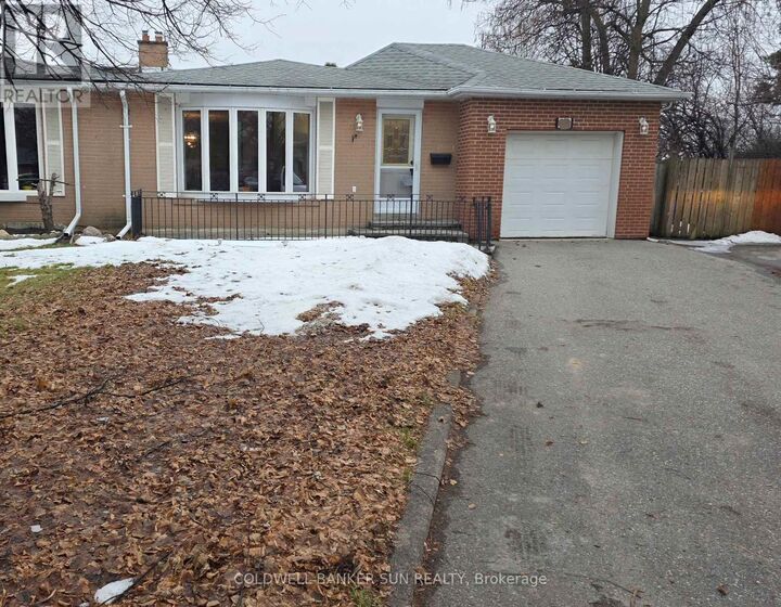 Property Photo:  23 Brookdale Crescent  ON L6T 1M8 