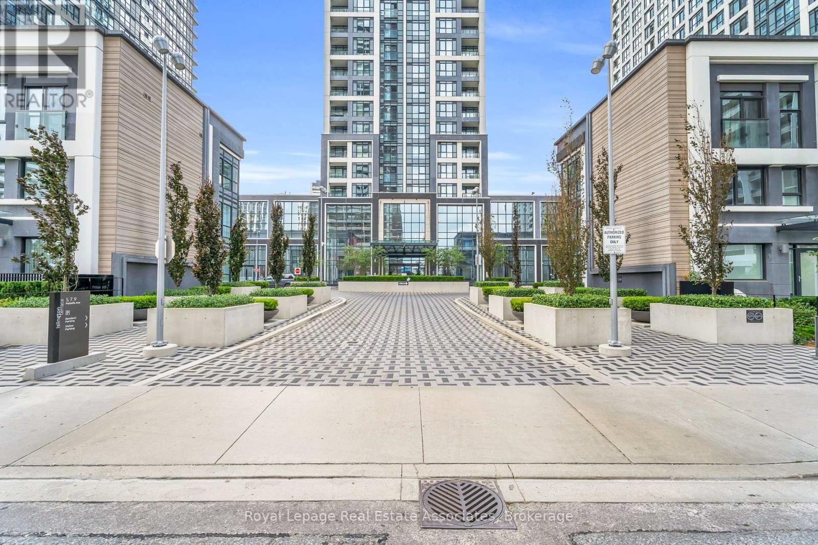 Property Photo:  5 Mabelle Avenue 227  ON M9A 0C8 