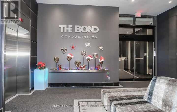 Property Photo:  290 Adelaide Street West 2812  ON M5V 1P6 