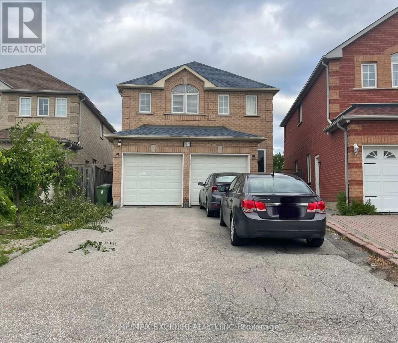 Photo de la propriété:  39 Shepton Way Bsmt  ON M1V 5N4 