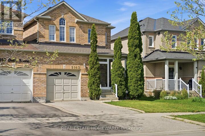 Property Photo:  5942 Delle Donne Drive  ON L5M 7A2 