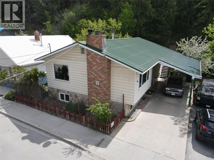 66 Wallinger Avenue — photo 1
