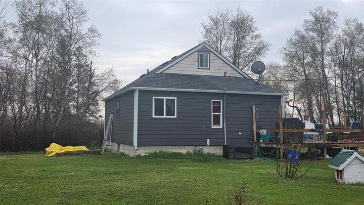 Property Photo: 141088 7W Road MB R0C 0Z0