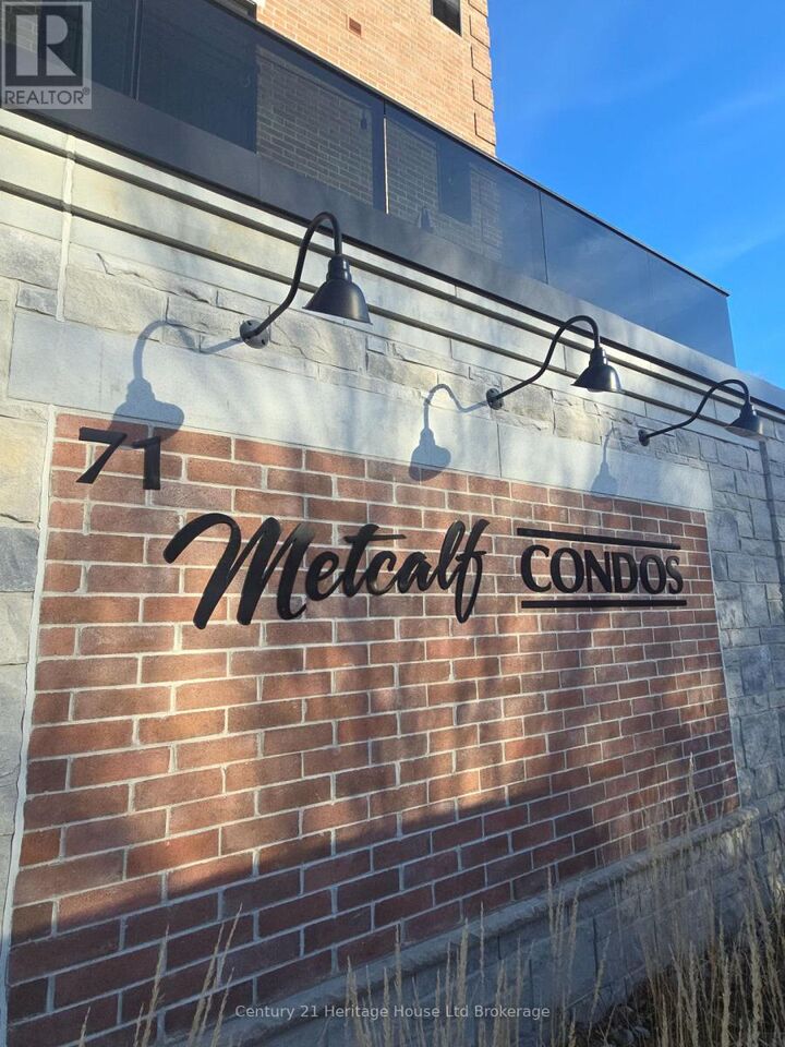 Photo de la propriété: 71 Metcalf Street 401 ON N4S 3E9