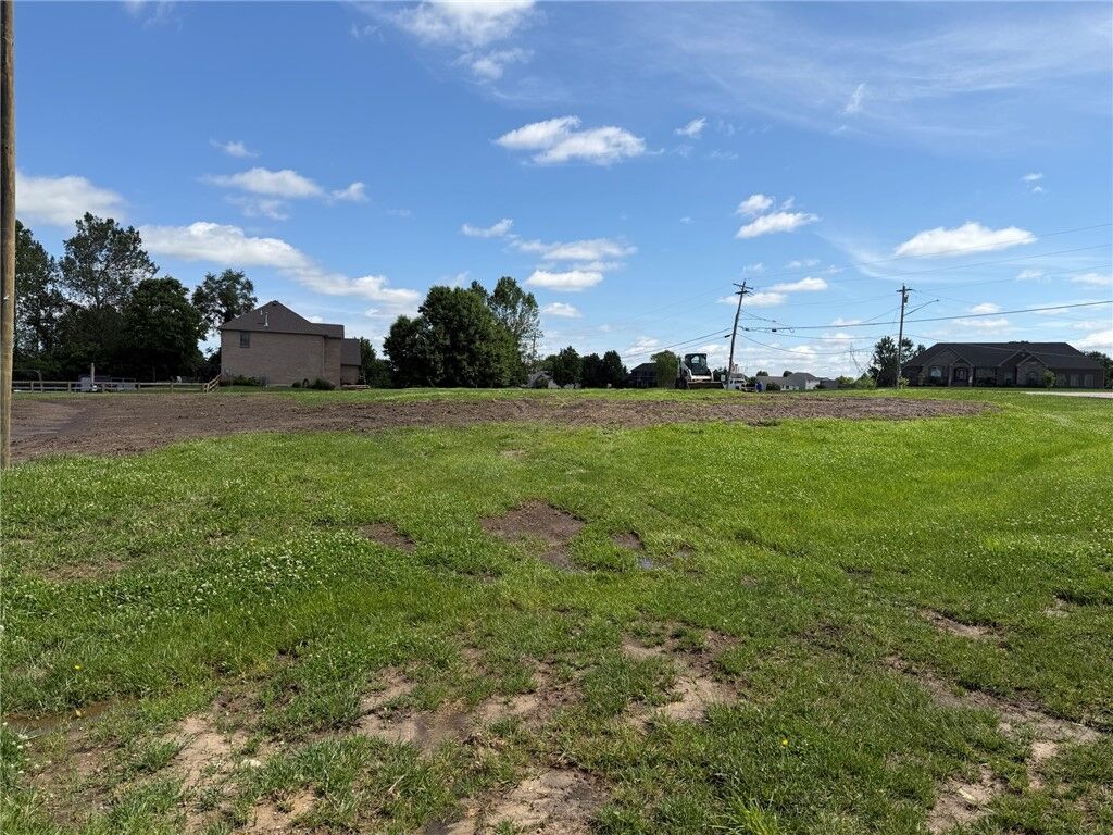 Property Photo:  Lot 4 Tract 2 Beal Rd.  OH 45005 