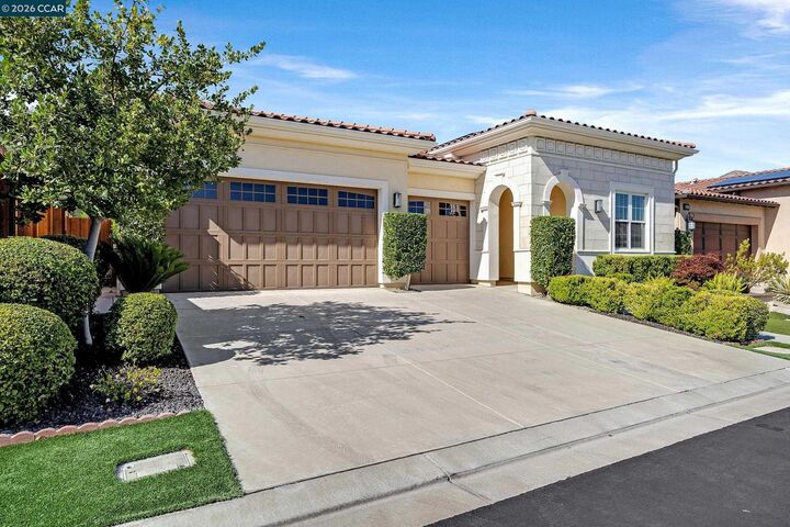 Property Photo: 1939 Burgundy Ln CA 94513