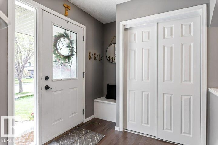 Property Photo:  109 Erin Ridge Drive  AB T8N 7B3 
