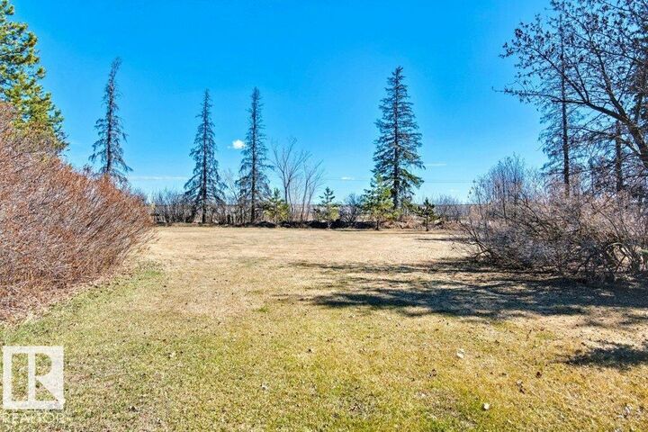 Property Photo:  6201 Hwy 831  AB T0B 2R0 
