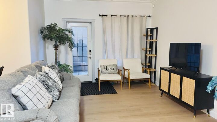 Property Photo: 16235 51 Street NW 113 AB T5Y 0V3