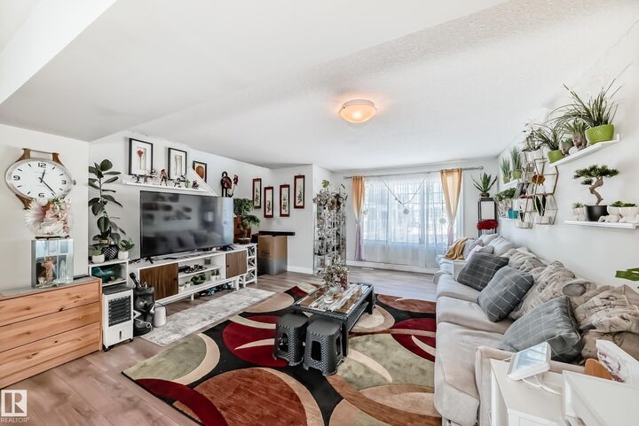 Property Photo:  1391 Starling Drive NW 35  AB T5S 0L3 