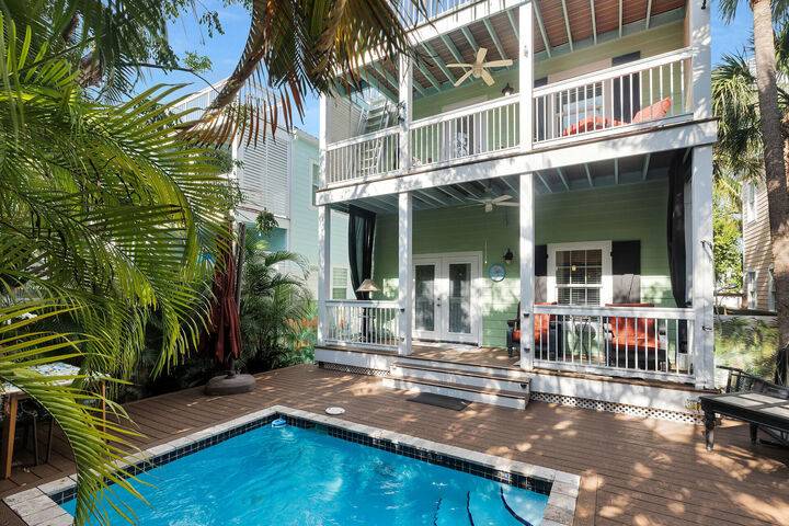 Property Photo: 1310 Atlantic Drive FL 33040
