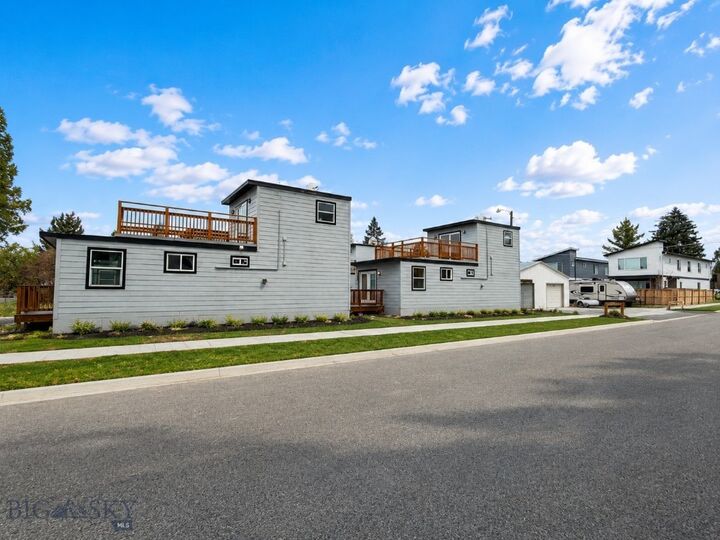 Property Photo:  521 E Yellowstone  MT 59714 