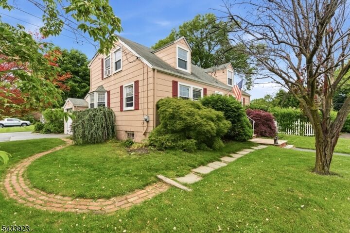 Property Photo: 9 Albert St NJ 07444