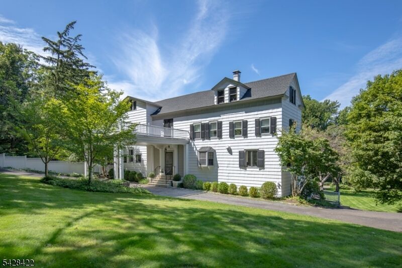Property Photo:  270 Mendham Rd  NJ 07924 