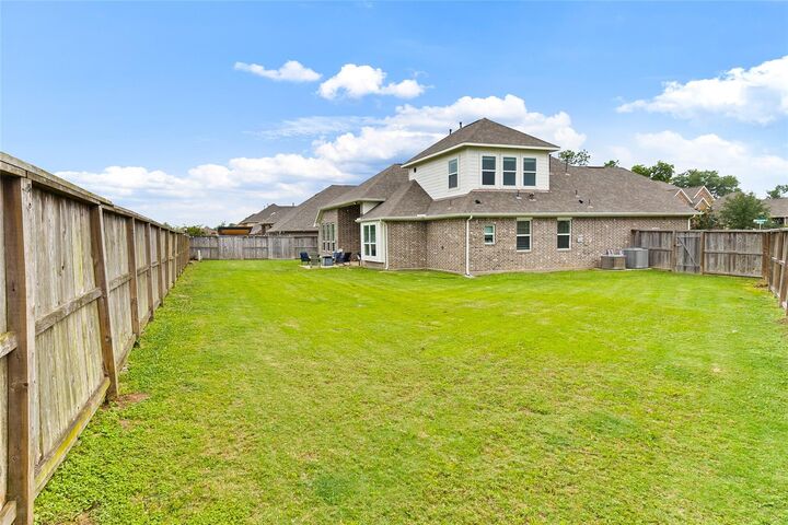 Property Photo:  308 Bentside Place  TX 77531 