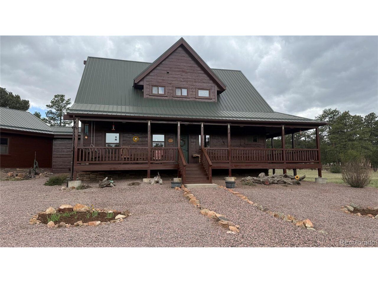 Property Photo:  320 Cody Park Rd  CO 81223 
