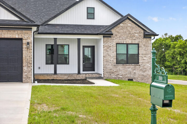 Property Photo:  100 Bill Silvey Road  KY 40422 