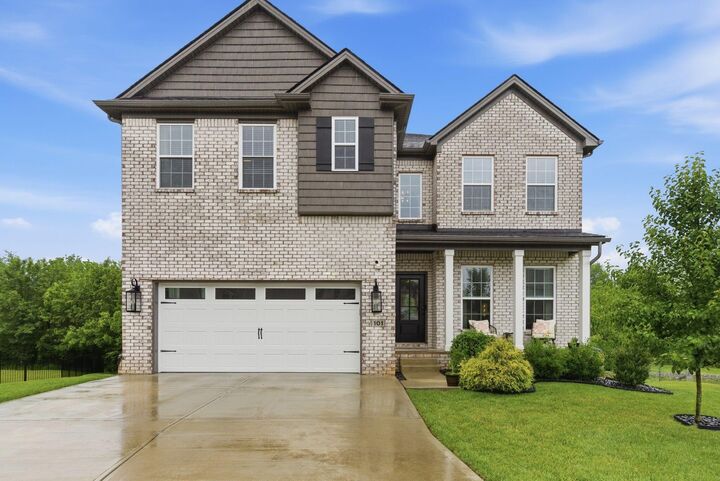 Property Photo: 101 Oxford Landing Drive KY 40324