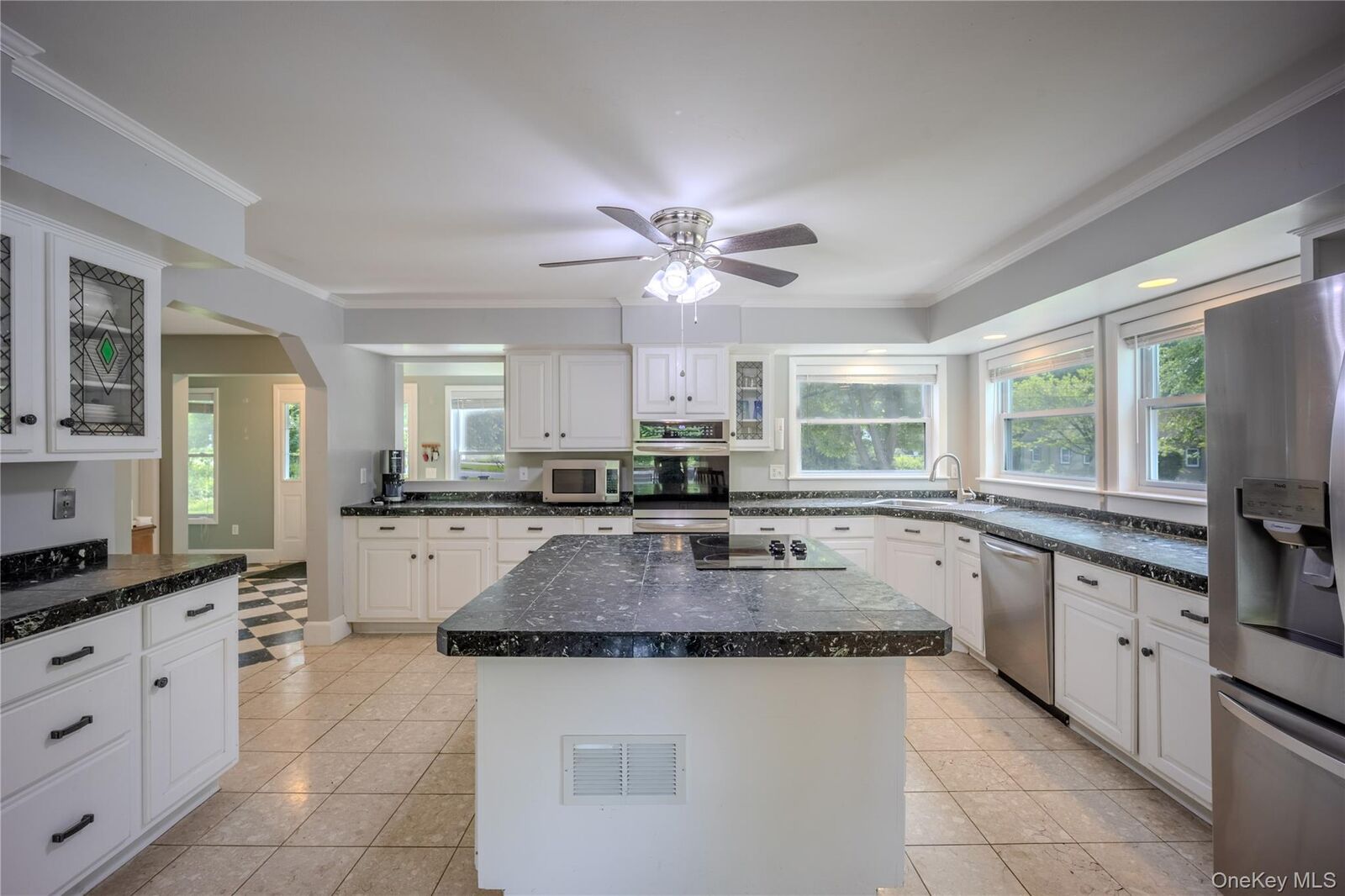 Property Photo:  35 Cottam Hill Road  NY 12590 