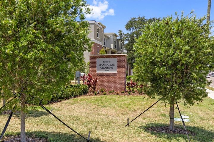 Property Photo:  4511 S Manhattan Avenue 17  FL 33611 