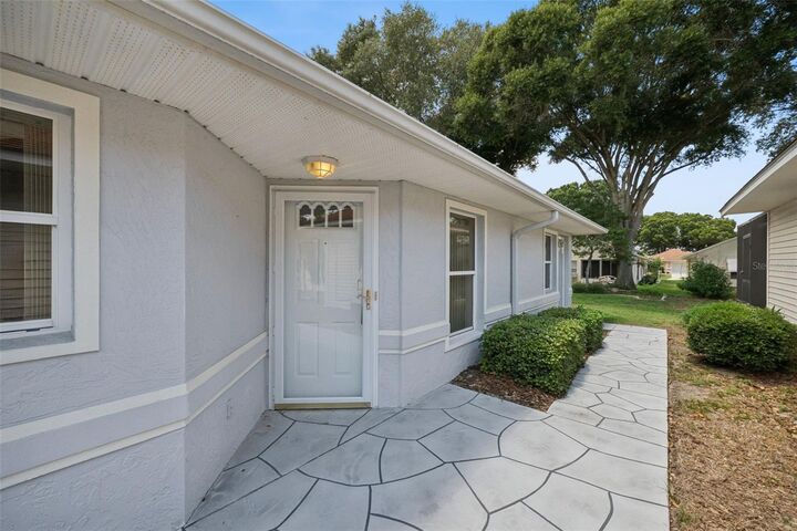 Property Photo:  5503 Laver Street  FL 34748 
