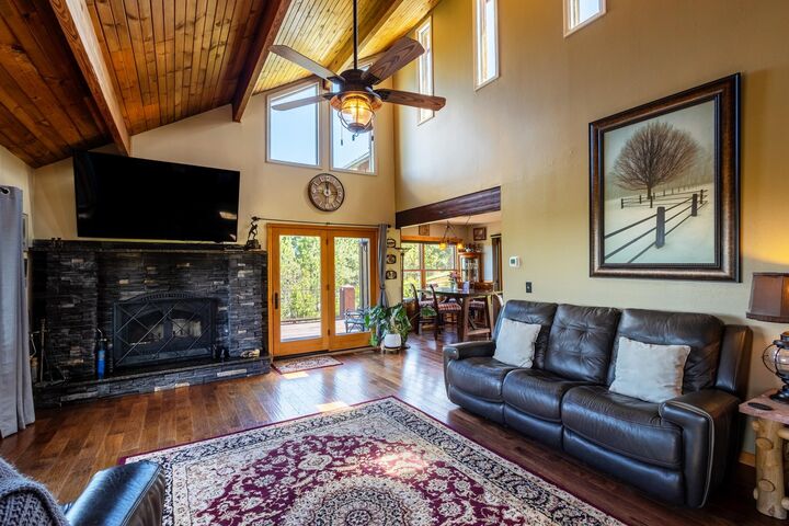 Property Photo:  111 W Pine Street  SD 57783 