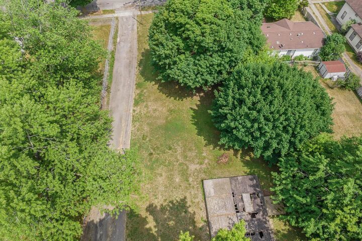 Property Photo:  309 Montgomery Street  MI 49202 