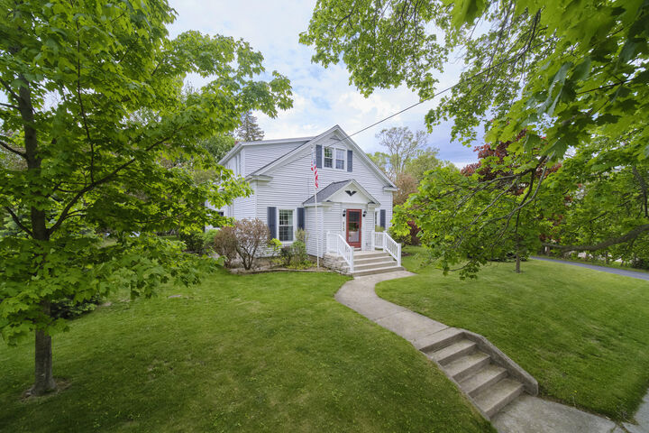 Property Photo:  513 Oak Street  MI 49660 