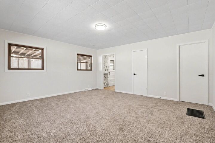 Property Photo:  629 Thornton Street  IL 60441 