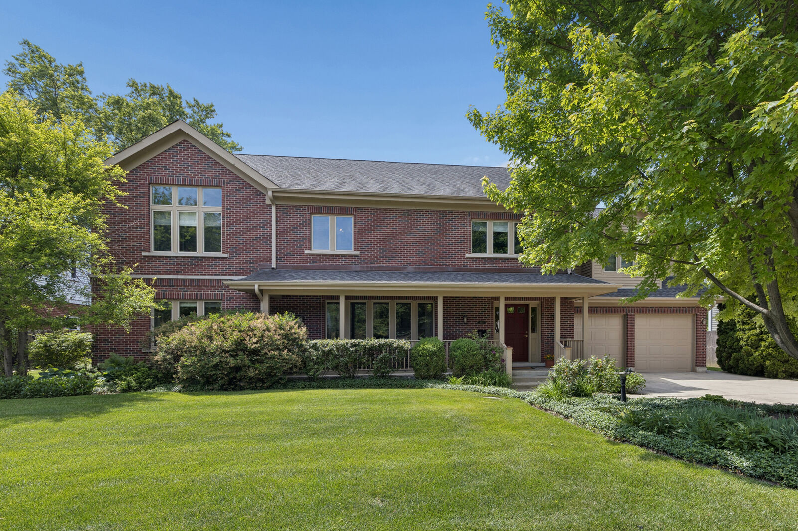 Property Photo:  860 Kenton Road  IL 60015 