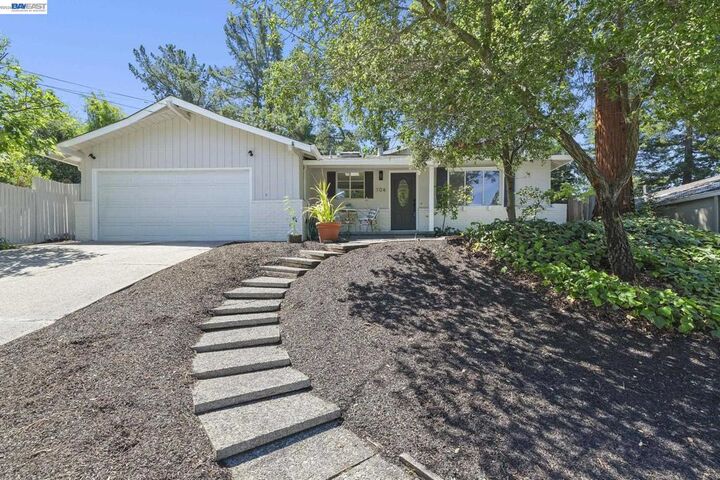 Property Photo:  104 Hopeco Rd  CA 94523-3213 