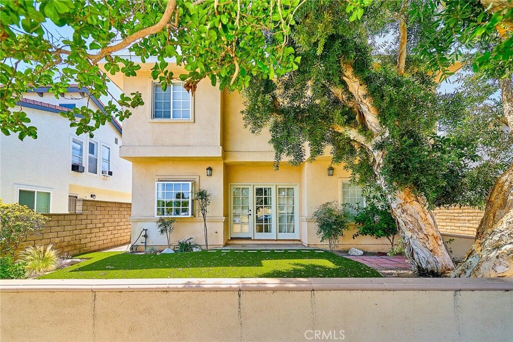 Property Photo:  2108 Santa Fe  CA 90501 