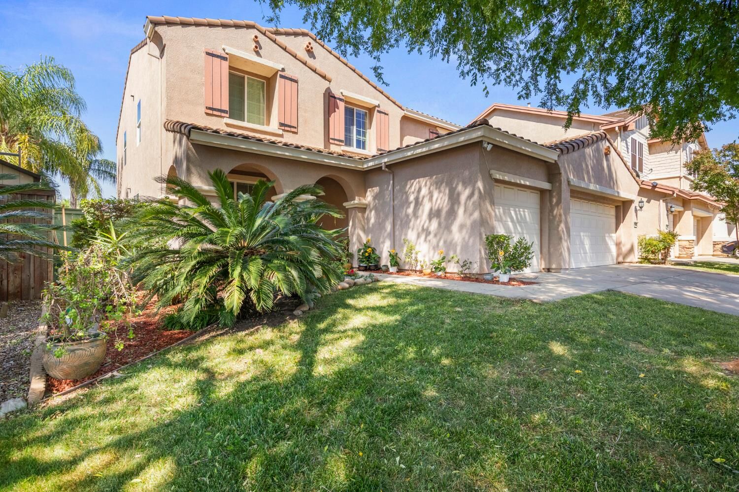 Property Photo: 2144 Stansfield Drive CA 95747