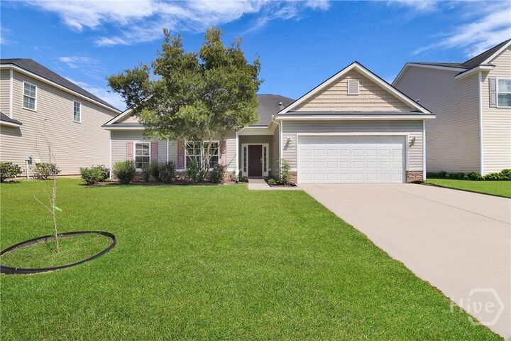 Property Photo:  119 Waverly Way  GA 31407 
