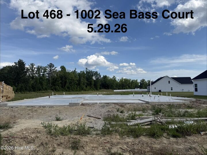 Property Photo: 1002 Sea Bass Circle NC 28562