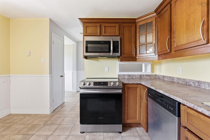 Property Photo: 12 Aberdeen Court NS B2X 1K4