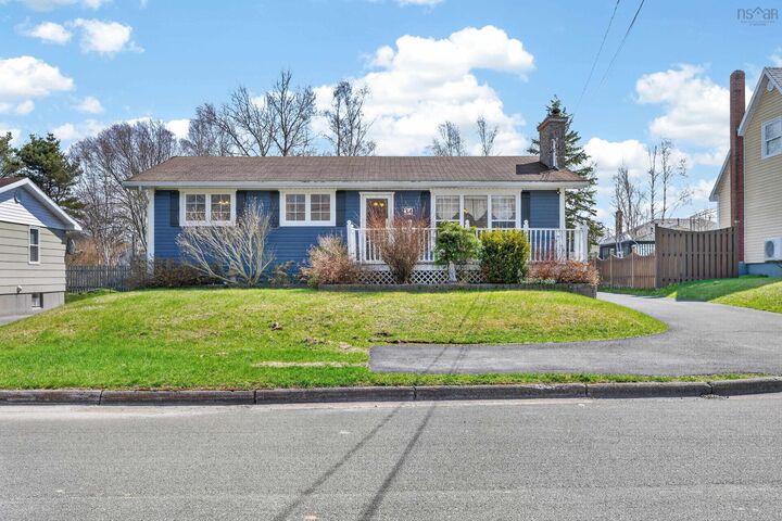Property Photo:  34 Glenda Crescent  NS B1S 2M5 