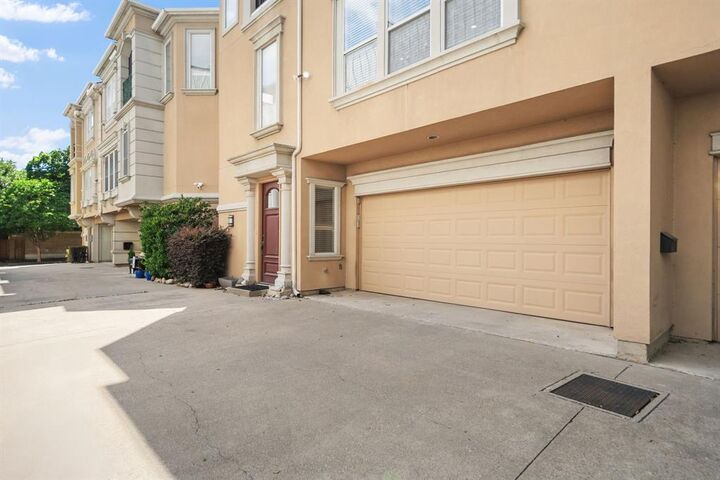 Property Photo:  4316 Cedar Springs Road C  TX 75219 