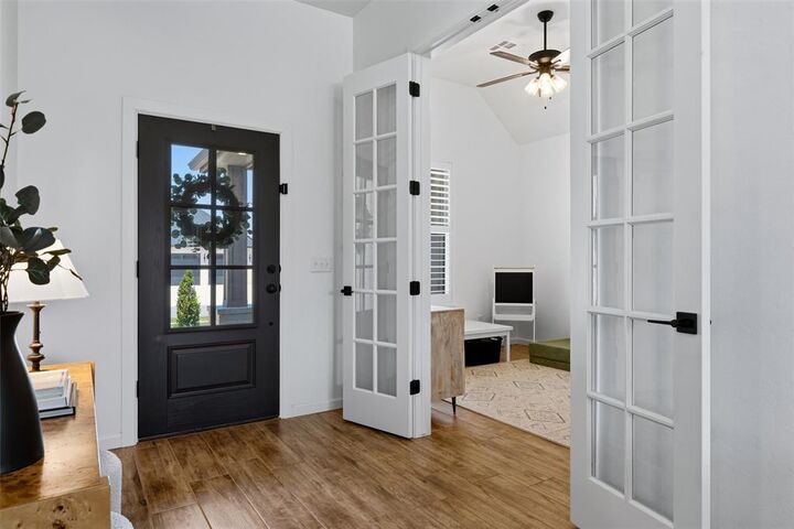 Property Photo:  4302 Windstone Drive  OK 73072 